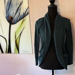 women’s cardigan size small